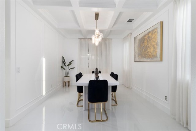 Detail Gallery Image 24 of 69 For 27569 Bottle Brush, Murrieta,  CA 92562 - 4 Beds | 2/1 Baths