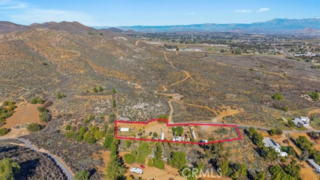 Detail Gallery Image 14 of 16 For 21080 Kimes, Perris,  CA 92570 - – Beds | – Baths