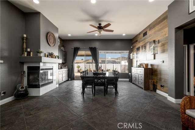 Detail Gallery Image 7 of 29 For 13946 Moqui Way, Corona,  CA 92883 - 4 Beds | 2 Baths