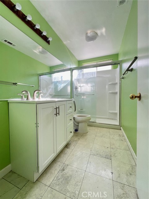 Detail Gallery Image 19 of 21 For 14351 via Roca, Victorville,  CA 92392 - 4 Beds | 2 Baths