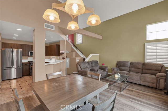 Detail Gallery Image 5 of 24 For 2931 via Milano #202,  Corona,  CA 92879 - 2 Beds | 2 Baths