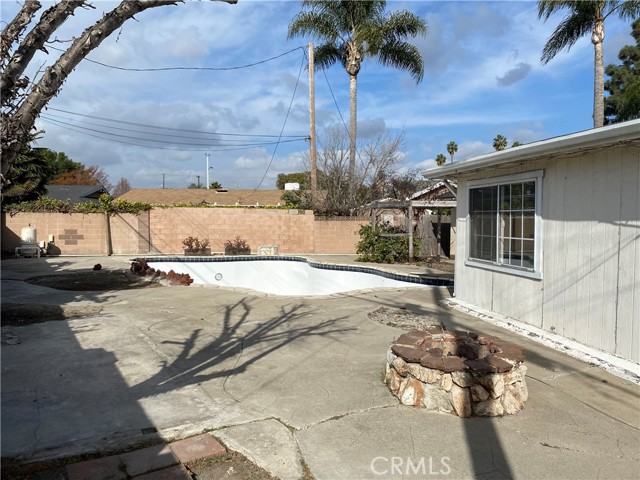 Detail Gallery Image 37 of 41 For 16131 Nassau Ln, Huntington Beach,  CA 92649 - 3 Beds | 2 Baths