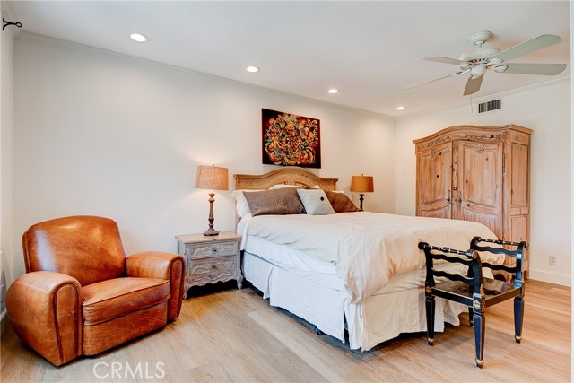5309 River Avenue, Newport Beach CA: https://media.crmls.org/medias/0d522351-367b-49c6-bb43-8af1600686e1.jpg