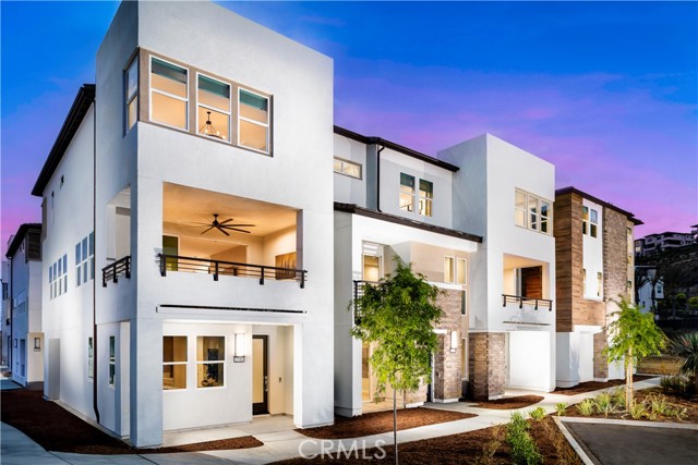 Detail Gallery Image 1 of 1 For 2620 Everly Dr, San Diego,  CA 92108 - 4 Beds | 3/1 Baths