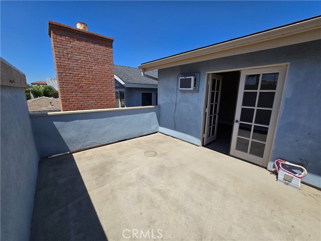 Detail Gallery Image 21 of 33 For 914 Huntington St, Huntington Beach,  CA 92648 - 3 Beds | 3 Baths