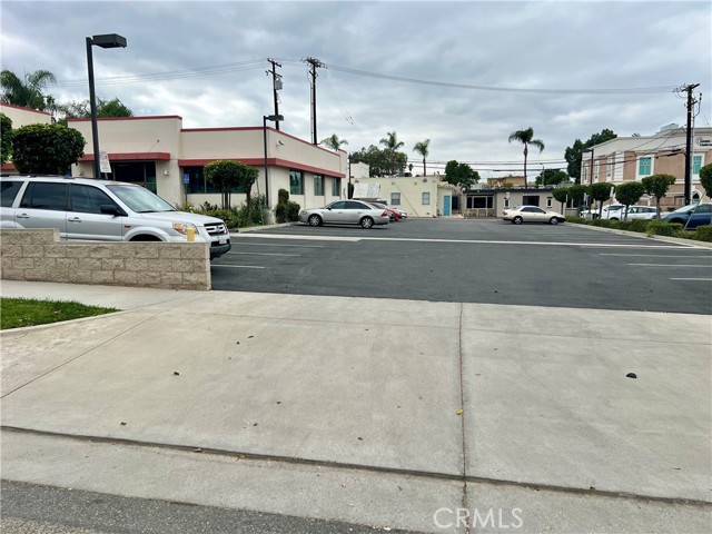 175 E 9th Street, Corona, California 92879, ,Commercial Lease,For Rent,175 E 9th Street,CRSR24049207