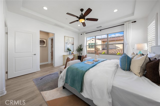 119 cordial, Irvine CA: https://media.crmls.org/medias/0d5369c9-a433-492b-b667-fe879c232f77.jpg
