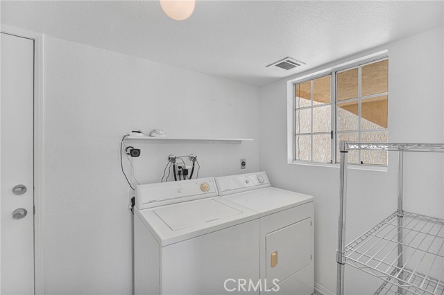 Detail Gallery Image 19 of 38 For 11454 #13 Nautical, Helendale,  CA 92342 - 2 Beds | 1/1 Baths