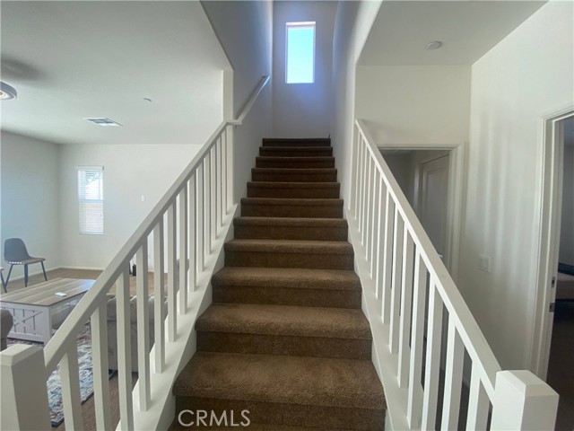 Detail Gallery Image 8 of 14 For 13014 Woodhill St, Victorville,  CA 92392 - 4 Beds | 3 Baths