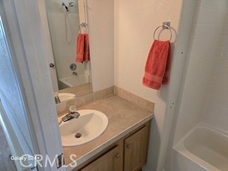 Detail Gallery Image 29 of 33 For 195 Tierra Rejada #29,  Simi Valley,  CA 93065 - 2 Beds | 2 Baths