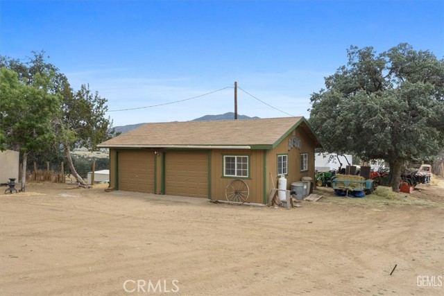 21564 Pine Tree Road, Caliente CA: https://media.crmls.org/medias/0d55cf2b-f2c9-4049-9ade-ce4a0322f5e1.jpg