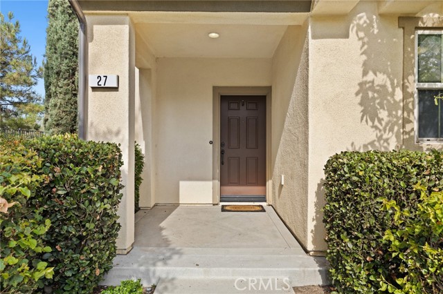 Detail Gallery Image 3 of 47 For 27 Latitude, Irvine,  CA 92618 - 3 Beds | 2/1 Baths