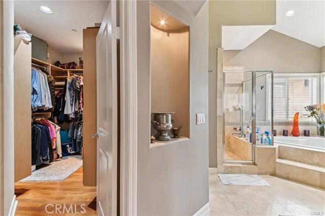 211 S. Francisca Avenue, Redondo Beach CA: https://media.crmls.org/medias/0d5715a9-4e1a-4181-afd8-02813df09752.jpg