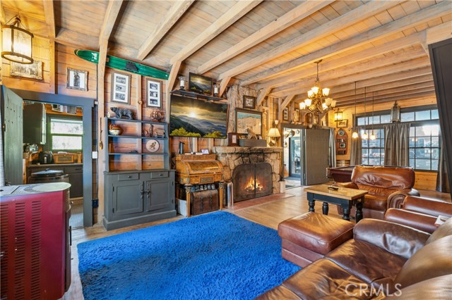 Detail Gallery Image 16 of 49 For 33846 Green Valley Lake, Green Valley Lake,  CA 92341 - 5 Beds | 2 Baths