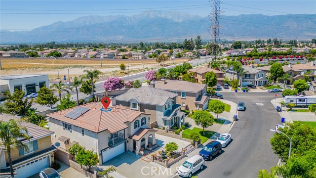 7942 Hemingway Court, Fontana, California 92336, 5 Bedrooms Bedrooms, ,2 BathroomsBathrooms,Single Family Residence,For Sale,Hemingway,IV24155242