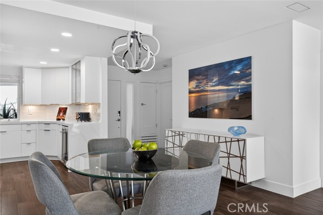 Detail Gallery Image 8 of 24 For 491 Morning Canyon #3,  Corona Del Mar,  CA 92625 - 3 Beds | 2/1 Baths