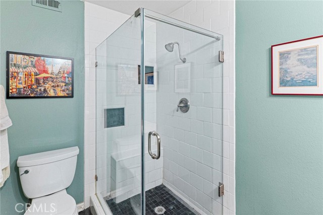 Detail Gallery Image 19 of 35 For 11922 Heritage, Downey,  CA 90241 - 2 Beds | 2 Baths