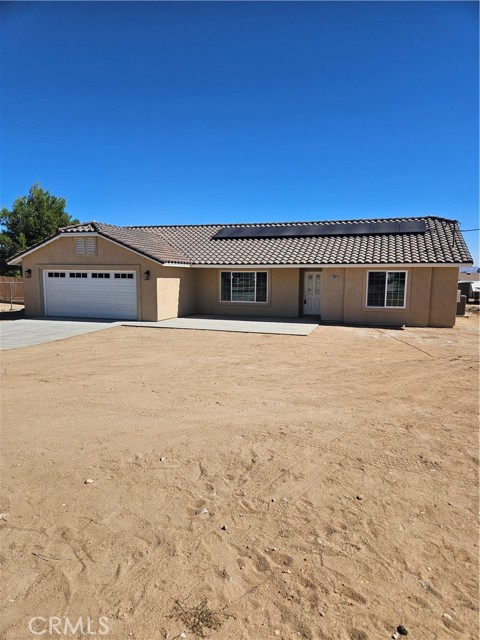 Detail Gallery Image 1 of 13 For 18994 Vine St, Hesperia,  CA 92345 - 3 Beds | 2 Baths