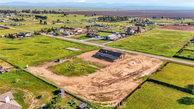 Detail Gallery Image 16 of 20 For 21250 Del Monte Rd, Madera,  CA 93638 - 4 Beds | 3 Baths