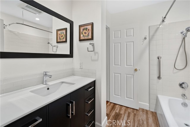 Detail Gallery Image 16 of 32 For 19322 Flowers Ct, Newhall,  CA 91321 - 2 Beds | 2 Baths