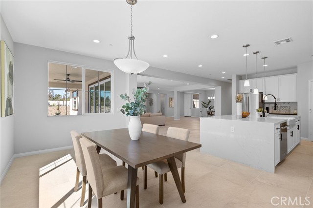 Detail Gallery Image 25 of 54 For 5612 Levanto St, Bakersfield,  CA 93306 - 4 Beds | 3 Baths