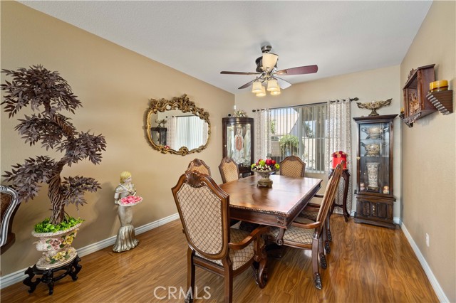 39243 Nicole Drive, Palmdale CA: https://media.crmls.org/medias/0d5b2a66-3029-42b7-a729-15b1e8cf91c7.jpg