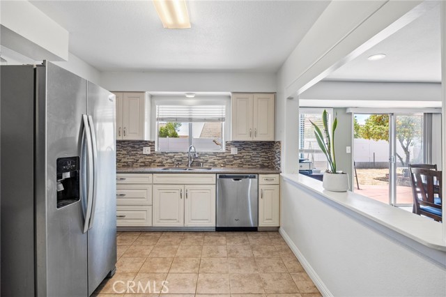 Detail Gallery Image 9 of 19 For 30115 Carmel Rd, Menifee,  CA 92586 - 3 Beds | 2 Baths