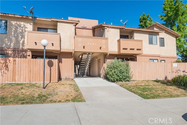 Detail Gallery Image 1 of 12 For 3141 Spring St #206,  Paso Robles,  CA 93446 - 2 Beds | 1 Baths