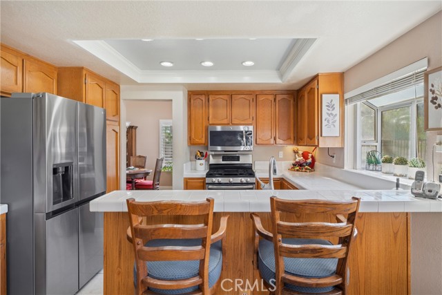 Detail Gallery Image 17 of 52 For 3480 Mountainside Cir, Corona,  CA 92882 - 4 Beds | 2/1 Baths