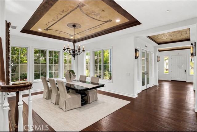 Detail Gallery Image 17 of 75 For 26012 Horseshoe Cr, Laguna Hills,  CA 92653 - 5 Beds | 5/1 Baths