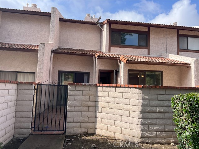 Detail Gallery Image 9 of 29 For 930 N Redding Way #D,  Upland,  CA 91768 - 3 Beds | 2/1 Baths