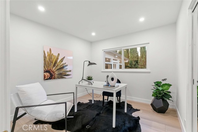 Detail Gallery Image 42 of 72 For 8633 Le Berthon St, Sunland,  CA 91040 - 5 Beds | 3 Baths