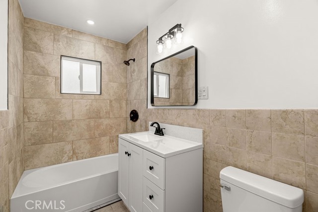 Detail Gallery Image 19 of 32 For 20904 La Salle Ave, Torrance,  CA 90501 - 3 Beds | 1 Baths