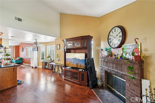 Detail Gallery Image 7 of 34 For 10742 Jeri, Riverside,  CA 92505 - 4 Beds | 2 Baths