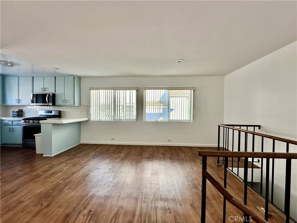 MLS #SB25234618 image #1