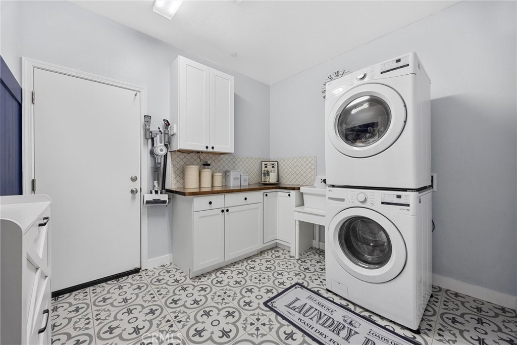 0D6189E3 9944 45Af 8Cbd C9Aa6A64846A 9907 Turning Leaf, Bakersfield, Ca 93306 &Lt;Span Style='BackgroundColor:transparent;Padding:0Px;'&Gt; &Lt;Small&Gt; &Lt;I&Gt; &Lt;/I&Gt; &Lt;/Small&Gt;&Lt;/Span&Gt;