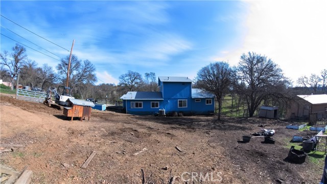 Detail Gallery Image 5 of 38 For 16463 33rd Ave, Clearlake,  CA 95422 - 3 Beds | 2 Baths