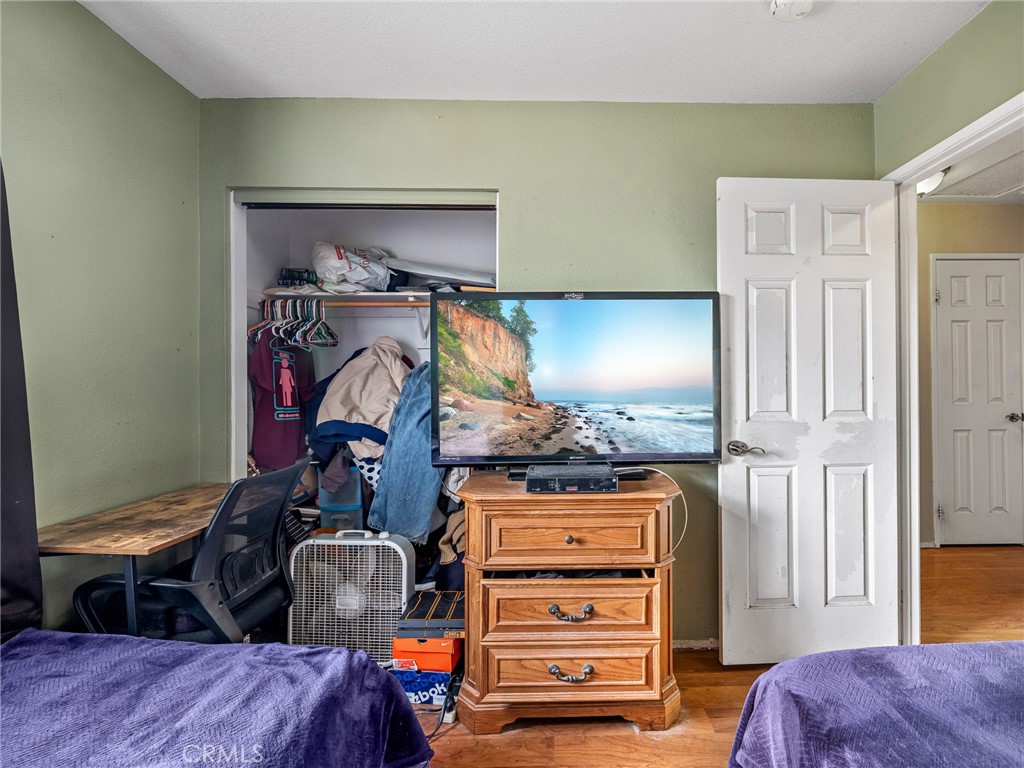 https://media.crmls.org/medias/0d62310c-2d76-4a2f-9717-0b3ea80df3b5.jpg?preset=X-Large