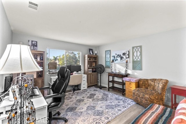 Detail Gallery Image 14 of 35 For 32110 Camino Herencia, Temecula,  CA 92592 - 3 Beds | 2/1 Baths