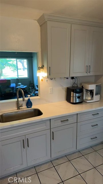 Detail Gallery Image 10 of 13 For 4109 W 5th #A1,  Santa Ana,  CA 92703 - 2 Beds | 2 Baths