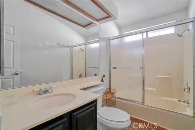 Detail Gallery Image 27 of 37 For 13691 Gavina #594,  Sylmar,  CA 91342 - 3 Beds | 2 Baths