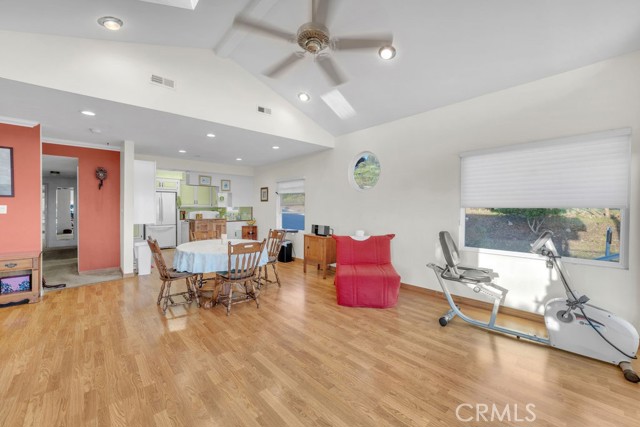 Detail Gallery Image 35 of 65 For 900 W 37th St, San Pedro,  CA 90731 - 3 Beds | 2 Baths