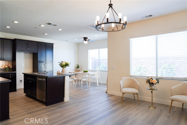 Detail Gallery Image 2 of 27 For 15730 Moonflower Ave, Chino,  CA 91708 - 4 Beds | 3 Baths