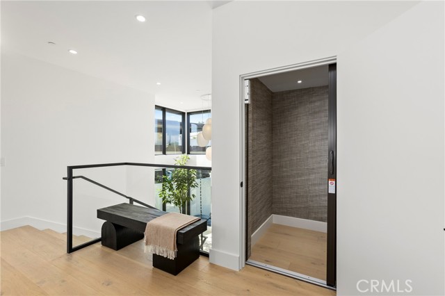 Detail Gallery Image 17 of 61 For 23502 Seaward Isle, Dana Point,  CA 92629 - 4 Beds | 4/2 Baths