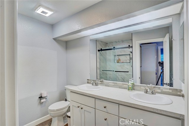 17 Westbrook Lane, Pomona CA: https://media.crmls.org/medias/0d651504-71a7-4088-984a-a9d1baf4d69b.jpg