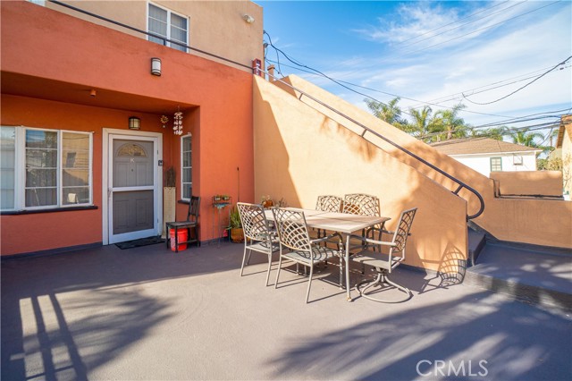 Detail Gallery Image 14 of 29 For 1149 E 1st, Long Beach,  CA 90802 - – Beds | – Baths