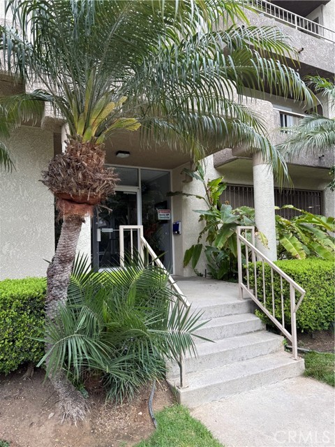 Thumbnail for 445 W 6th St #309,  Long Beach, CA 90802