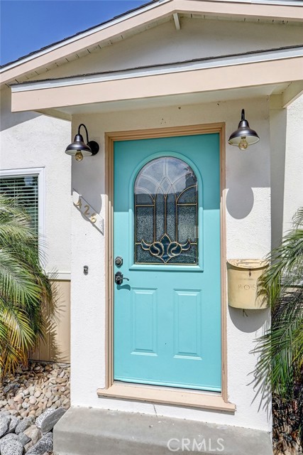 426 S Broadway, Redondo Beach CA: https://media.crmls.org/medias/0d66ad1f-b846-4eeb-a34a-26ba2815064b.jpg