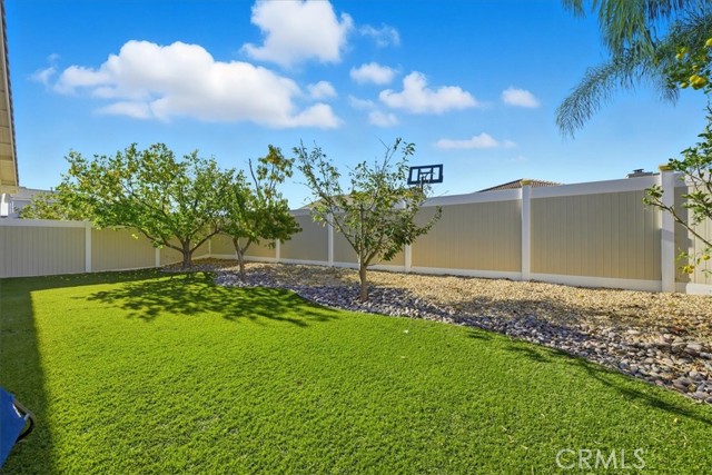 Detail Gallery Image 36 of 43 For 24884 Butterchurn, Wildomar,  CA 92595 - 4 Beds | 3 Baths