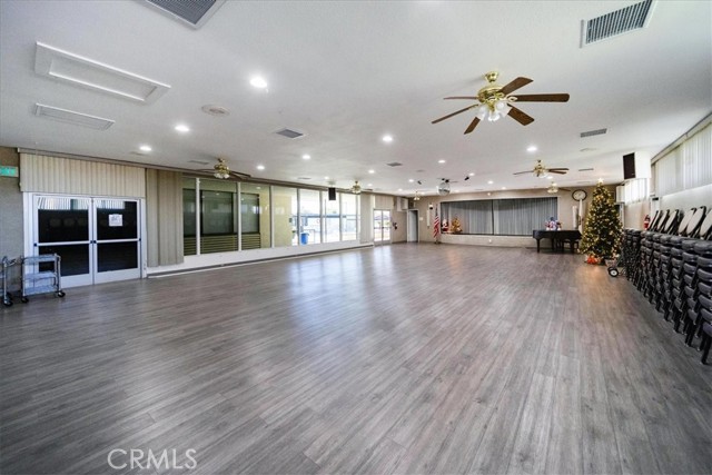 1561 Sandlewood Drive, Hemet CA: https://media.crmls.org/medias/0d6708db-9d05-49bf-b448-61ab581eba2e.jpg